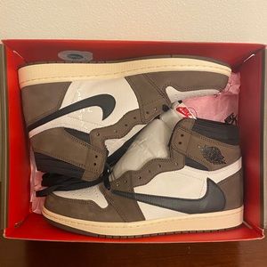 Jordan 1 Retro High Travis Scott’s